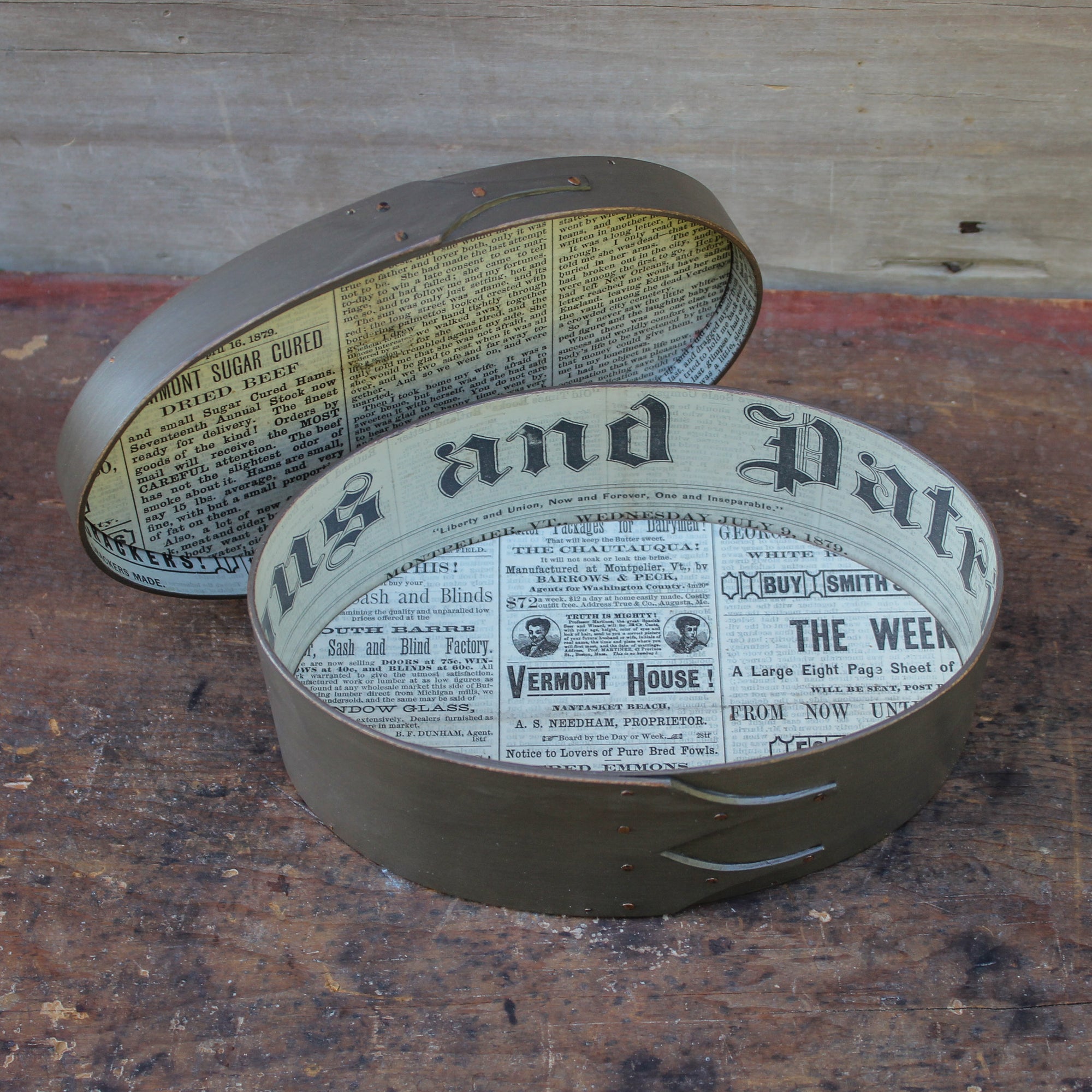Paper-Lined Shaker Boxes