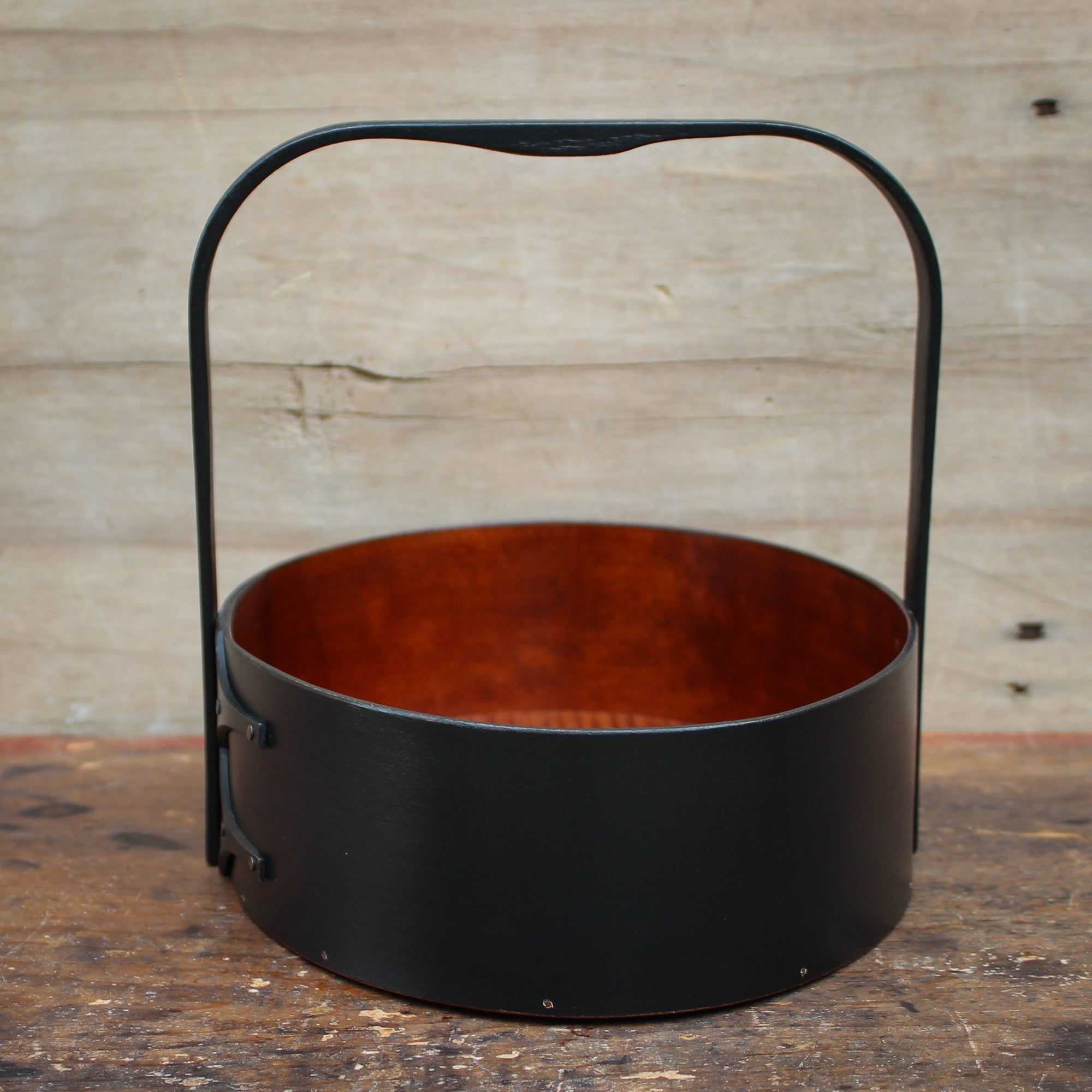 Medium Shaker Sewing Carrier