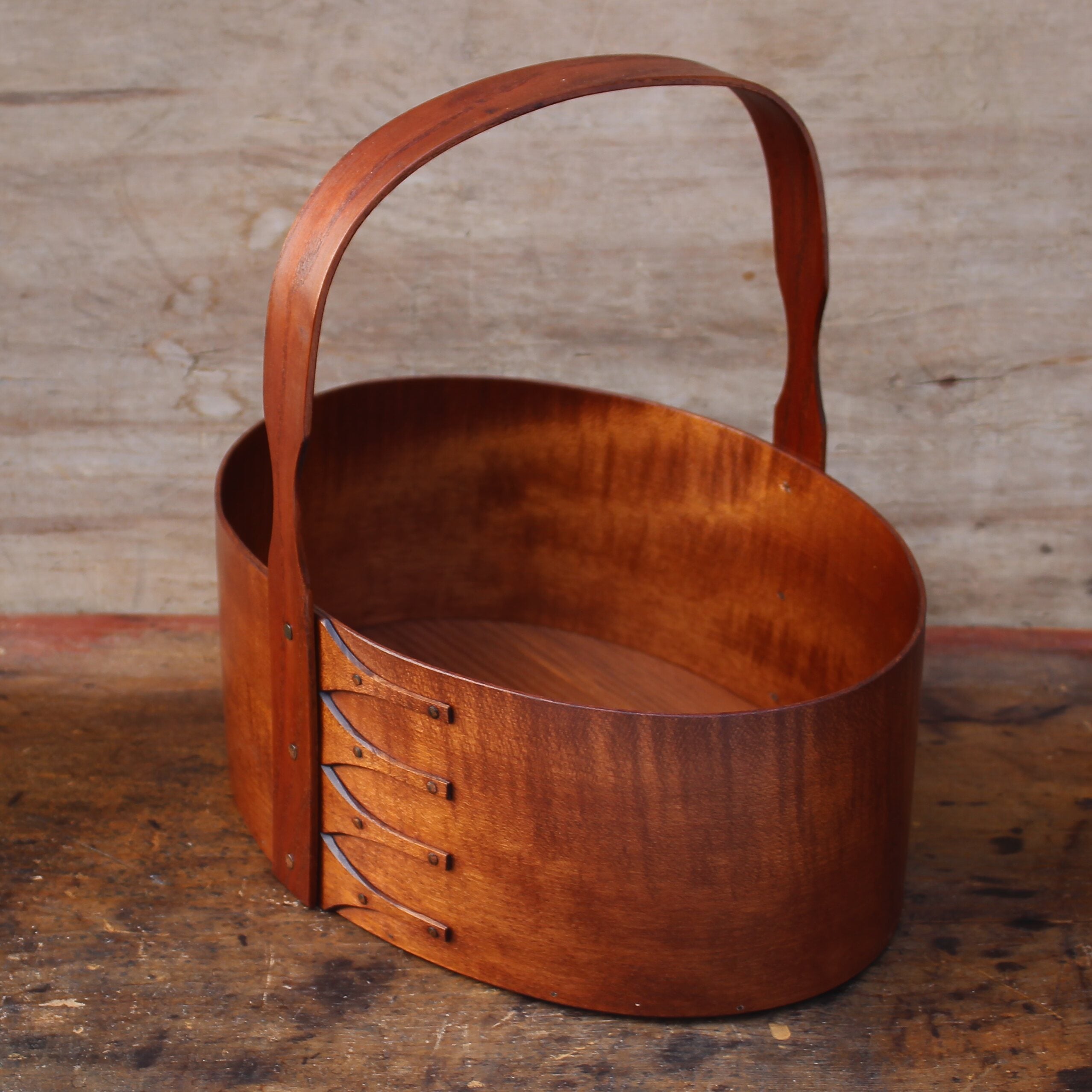 Size #6 Carrier, Antiqued Natural Finish