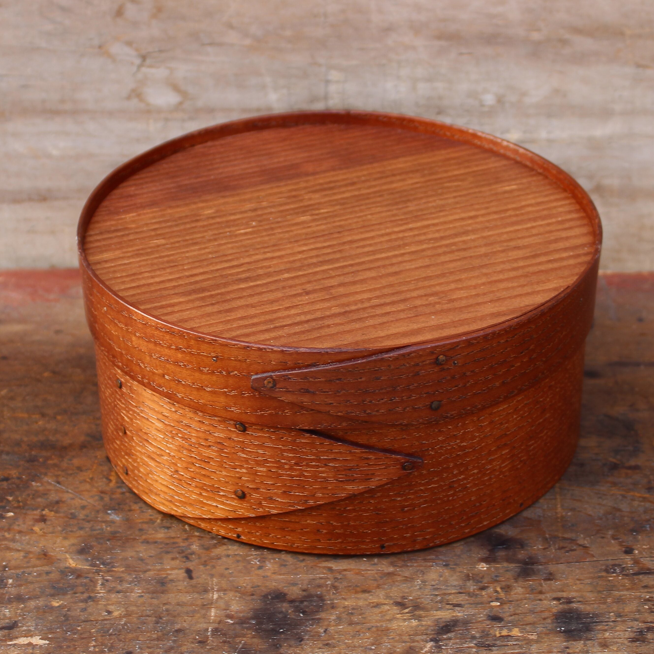 8" Round Box with Recessed Lid — Ash Band, Antiqued Natural Finish