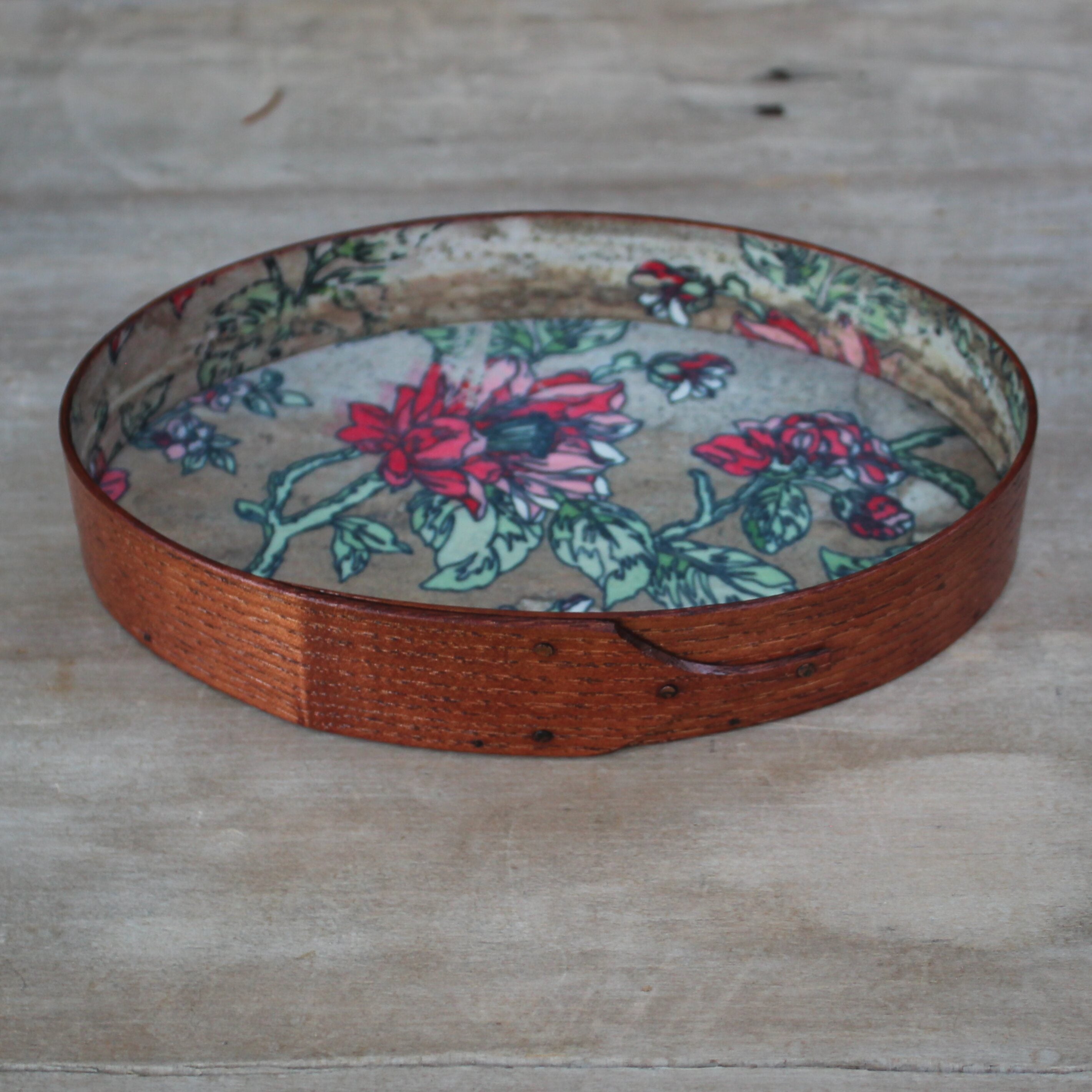 Size #3 Oval Stitchers Tray, Antiqued Natural with Red Floral Paper