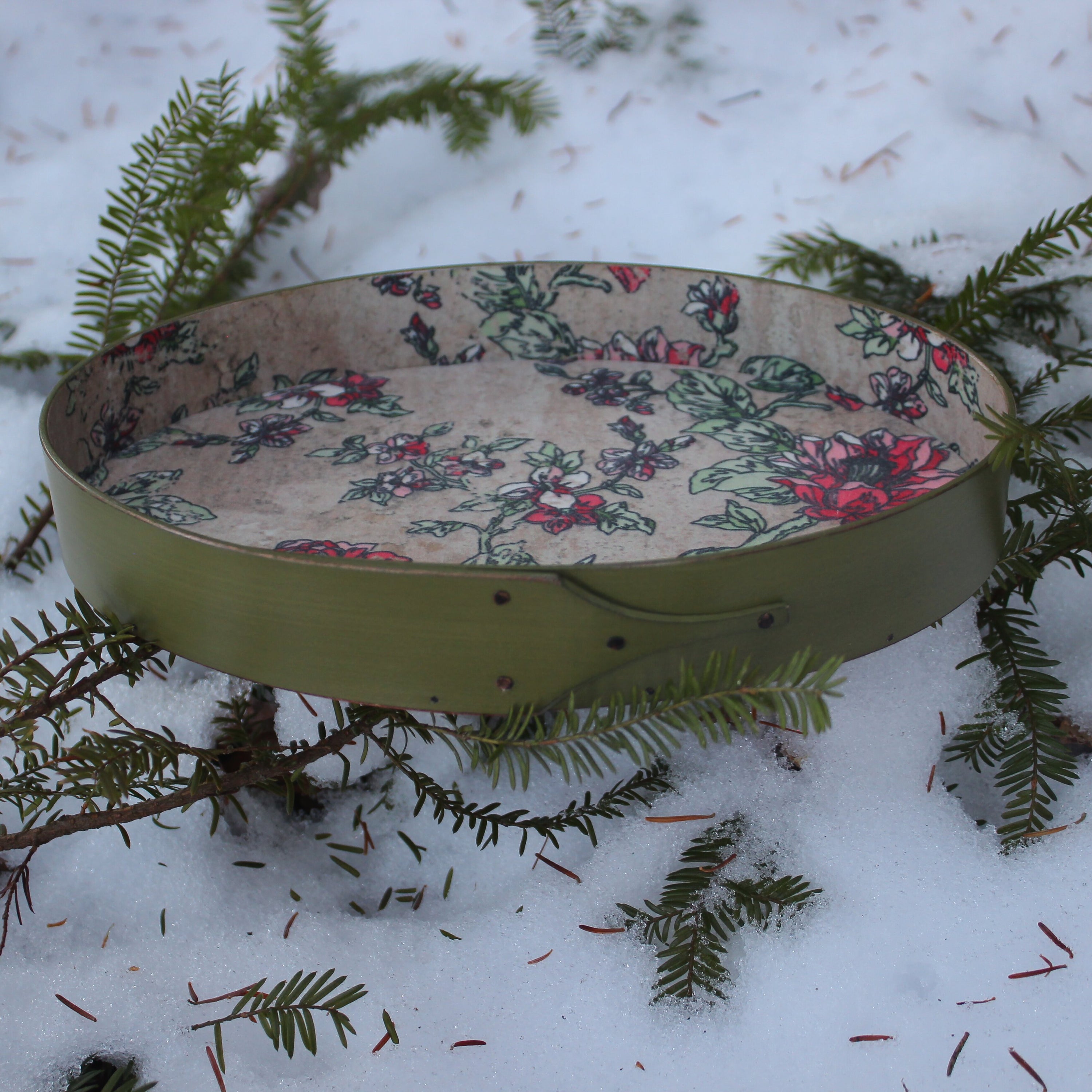 Size #5 Oval Stitchers Tray, Papered Interior, Green Milk Paint Finish