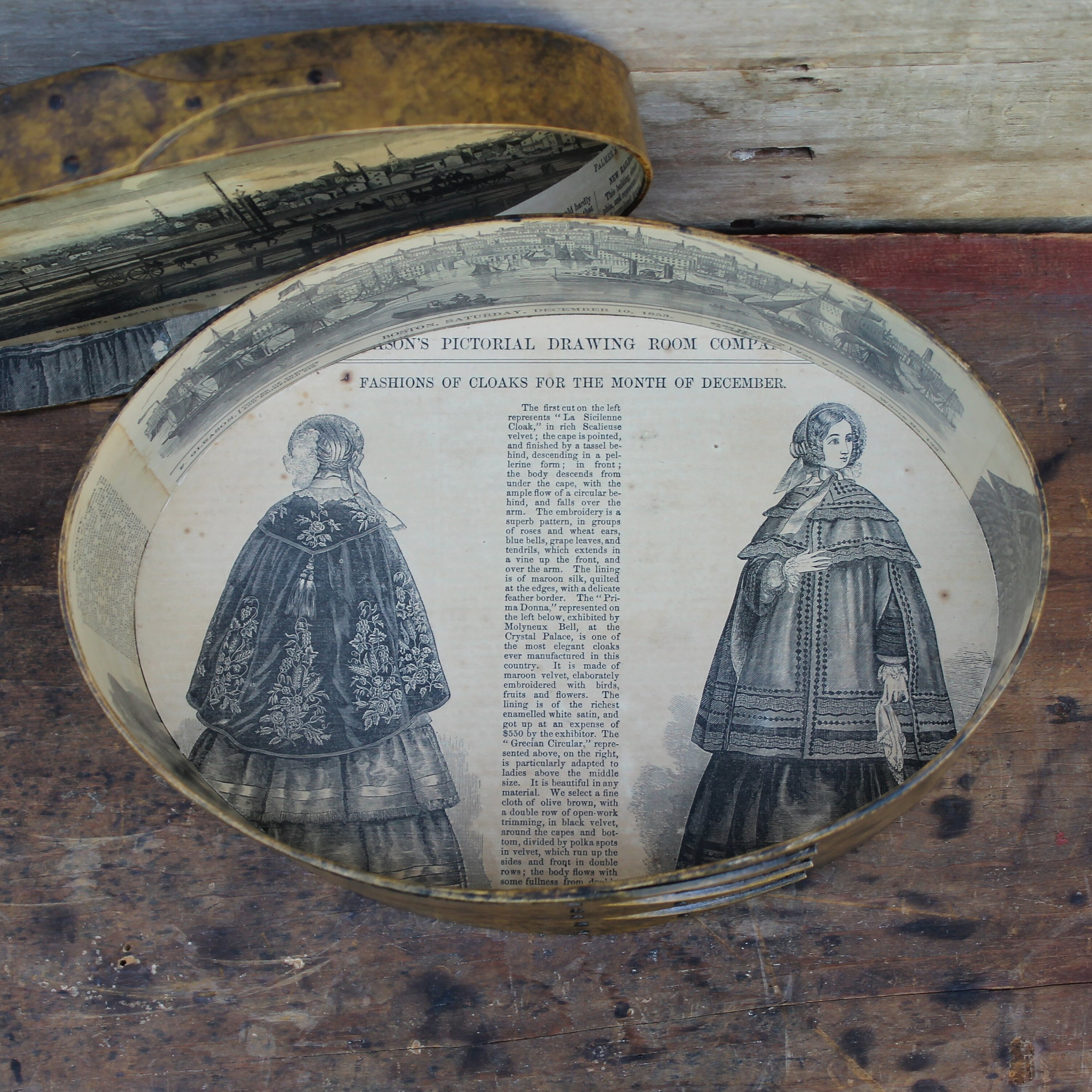Size #5 Shaker Oval Box, 1853 Antique Paper Lined, Sponge Painted Finish