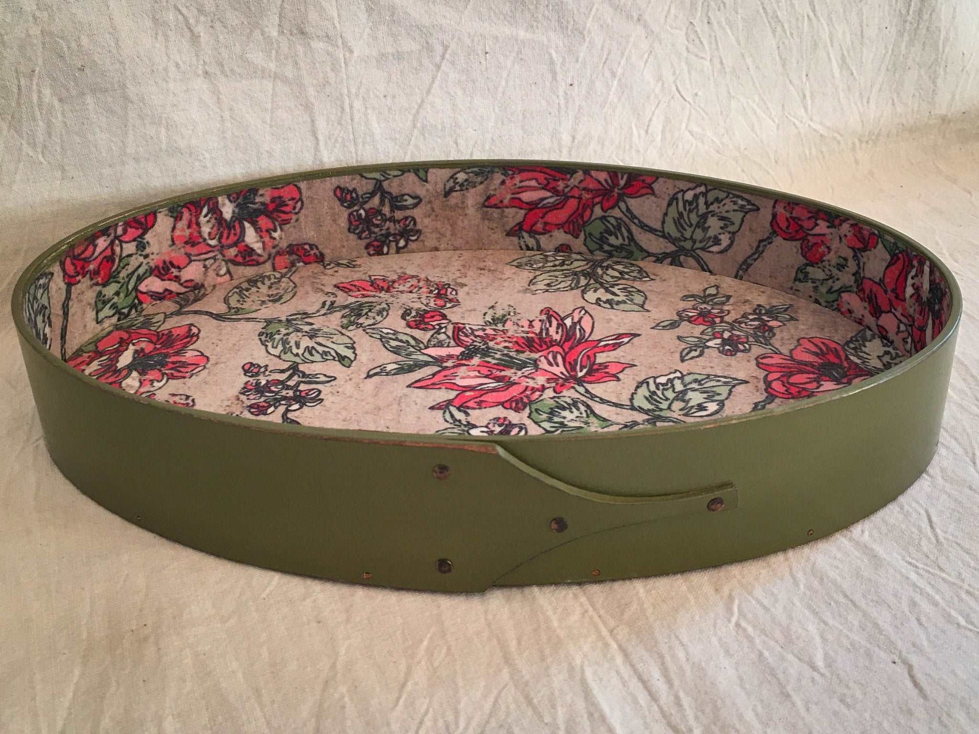 Shaker Style Oval Stitchers Tray with Papered Interior, LeHays Shaker Boxes, Handcrafted in Maine, Green Milk Paint Finish