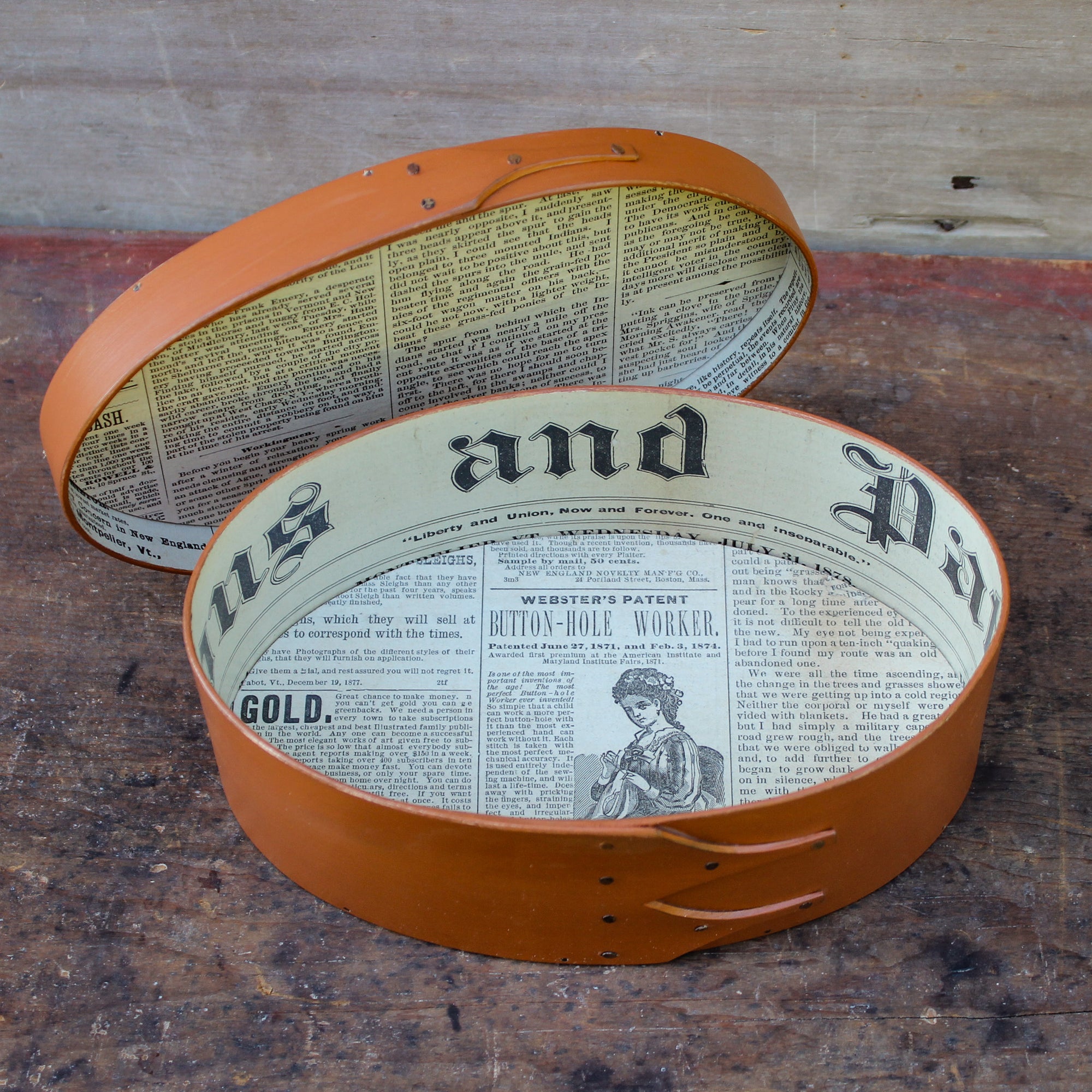 Paper-Lined Shaker Boxes