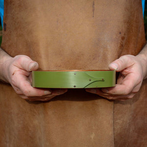 Shaker Style Round Stitchers Tray, LeHays Shaker Boxes, Handcrafted in Maine, Green Milk Paint Finish, Holding Tray