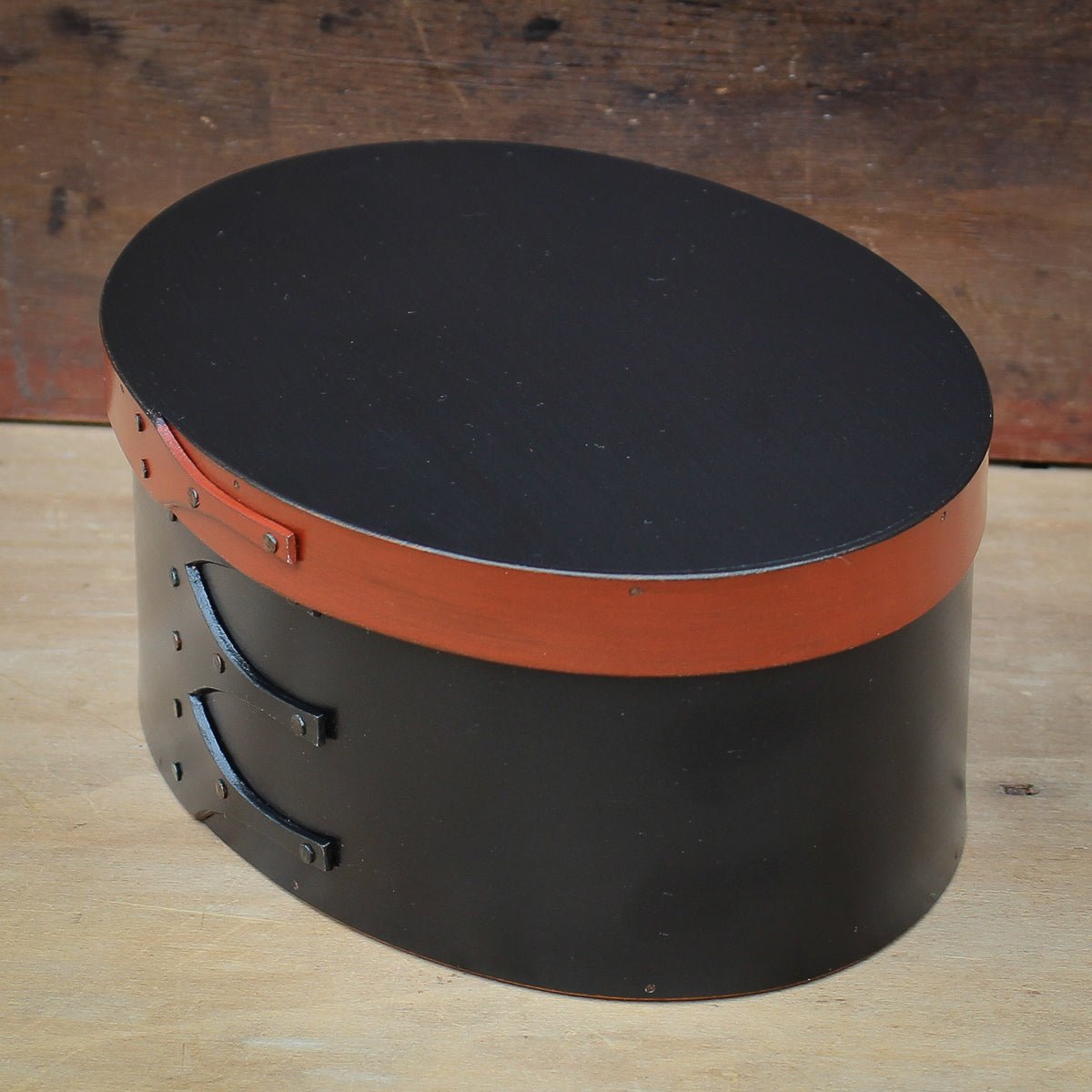 Shaker Oval Box, Size #4, LeHays Shaker Boxes, Handcrafted in Maine.  New Lebanon Style Finish, Side View