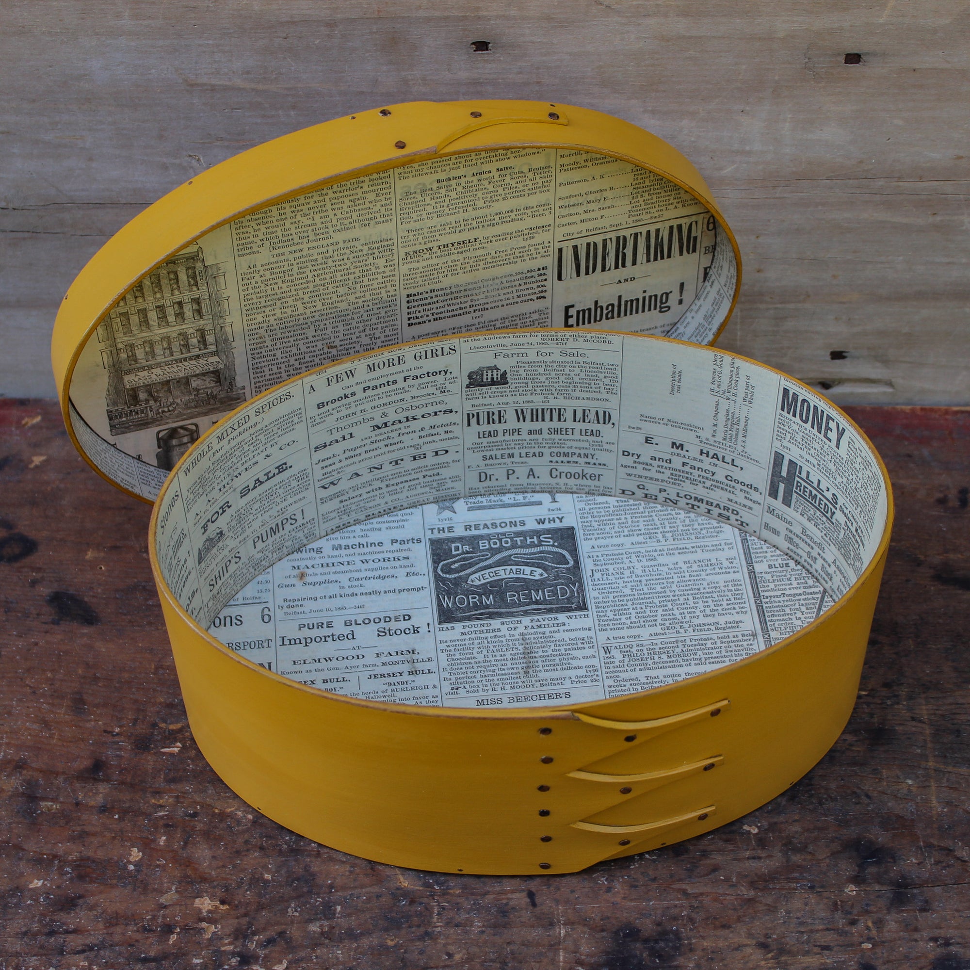 Paper-Lined Shaker Boxes