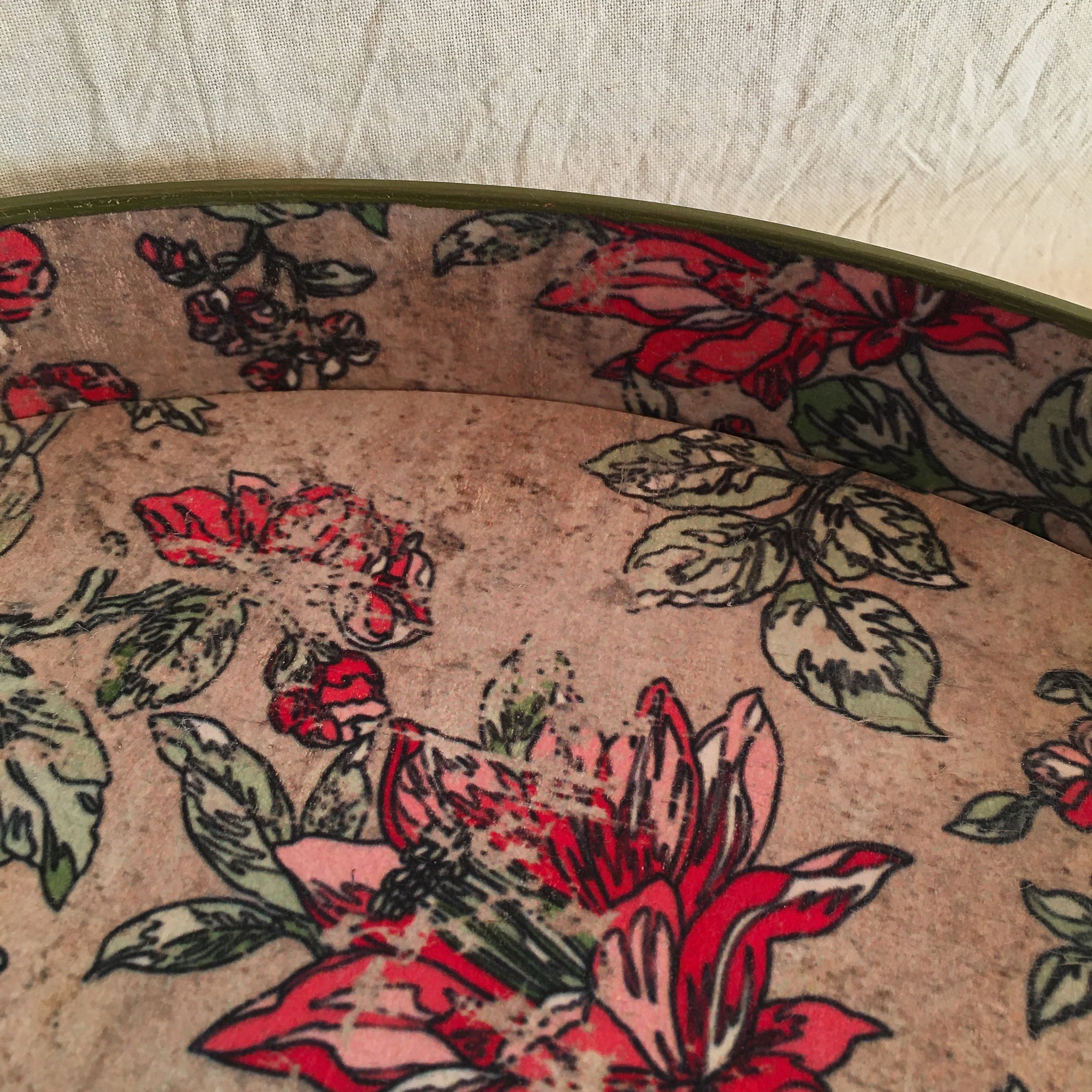 Shaker oval tray with vintage paper lining - handcrafted by LeHay’s Shaker Boxes