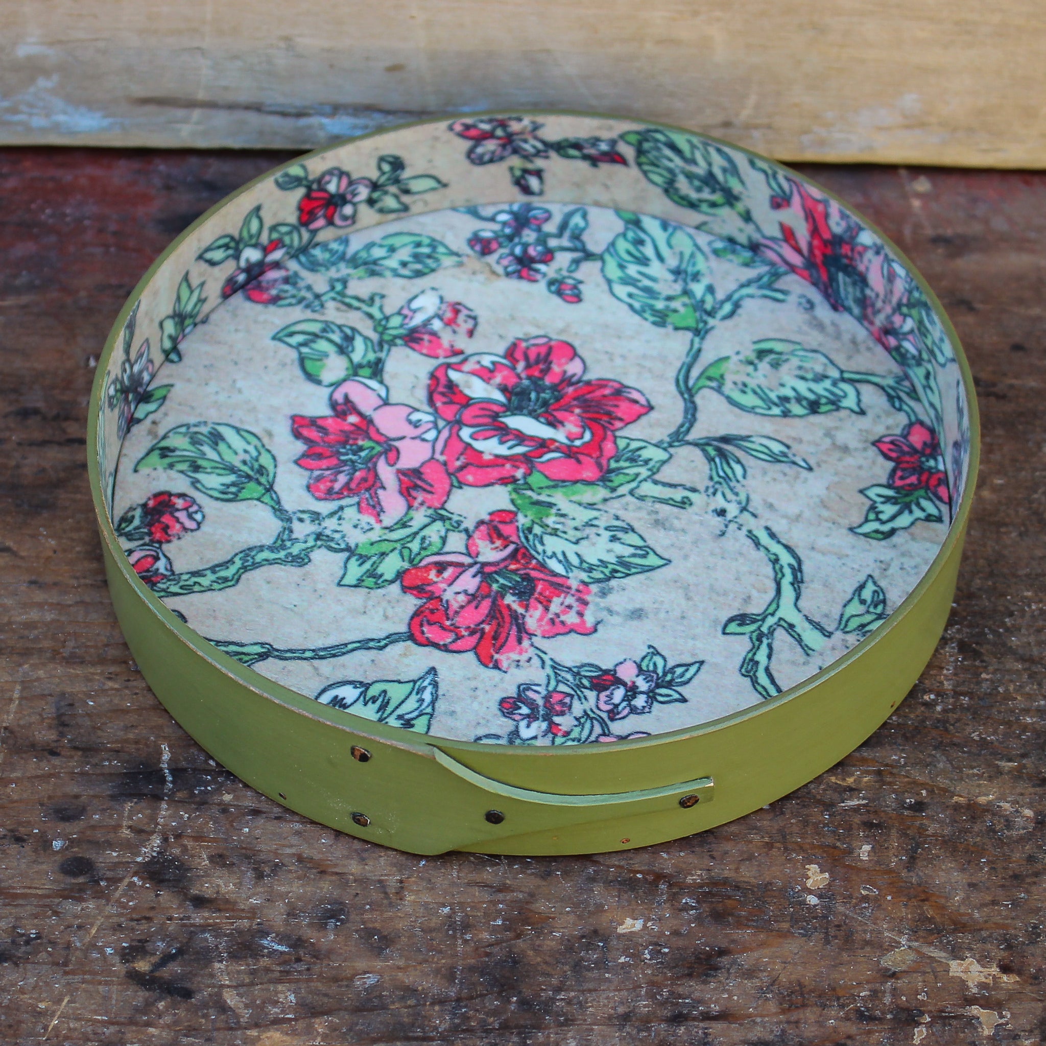 Shaker round tray with green milk paint finish and vintage paper lining - handcrafted in Maine by LeHay’s Shaker Boxes