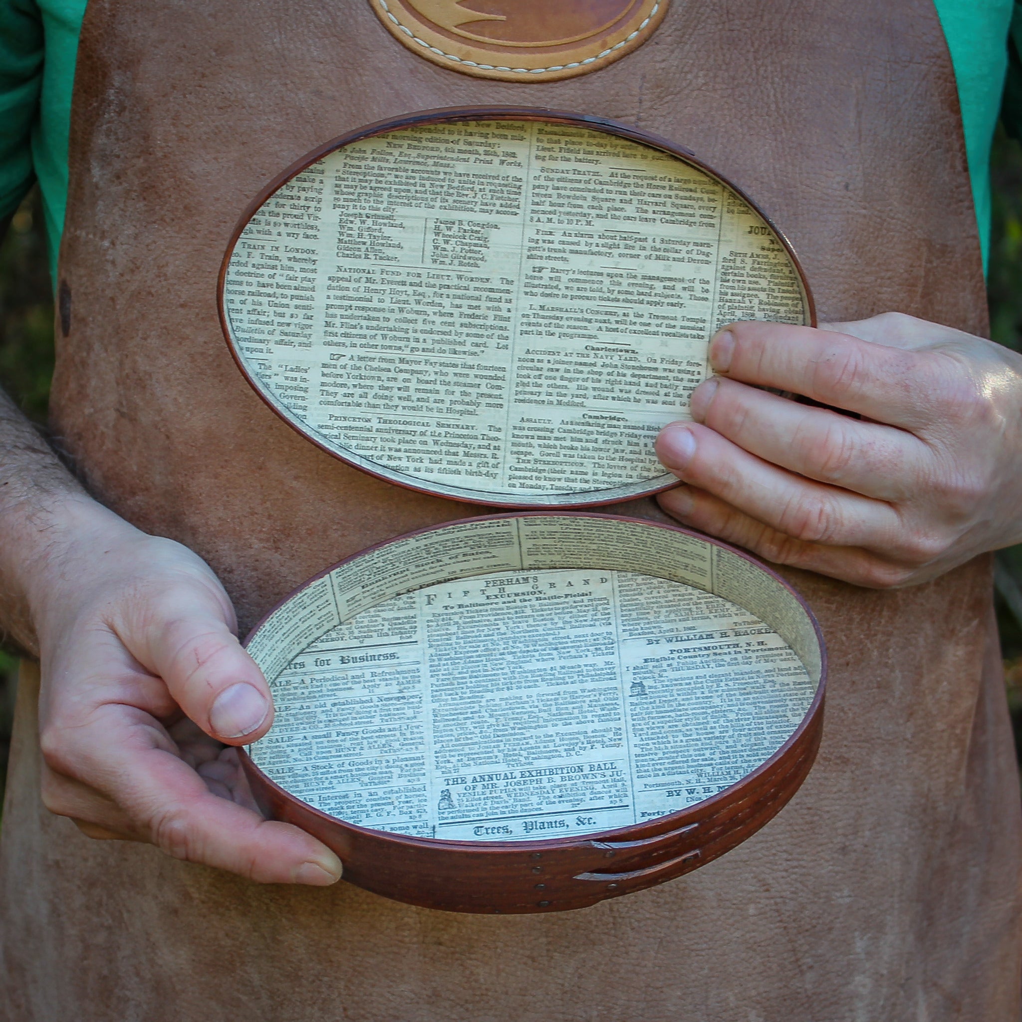Handcrafted wooden oval shaker box from Maine, perfect for needlework and sewing supplies.